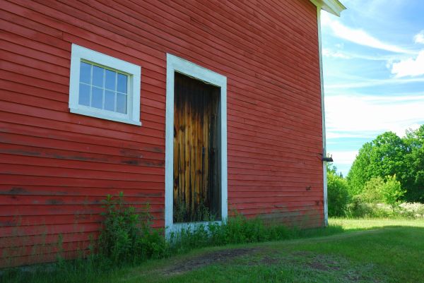 Cost of Wood Barn Siding Installation in Colorado Springs